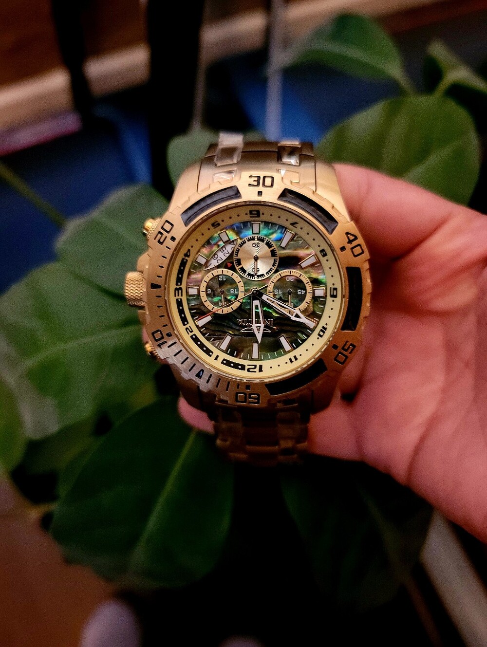 Invicta Mens Gold Tone Watch